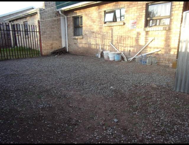 2 BEDROOM TOWNHOUSE FOR SALE IN WESTBOURNE